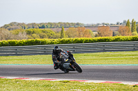 Middle Group Silver_Grey Bikes